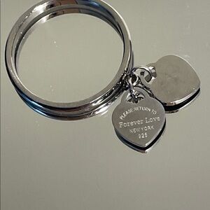 Forever 21 Silver Love Charm Ring stainless steel